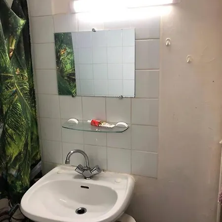 Petit Studio,denfert Rochereau Apartmán *